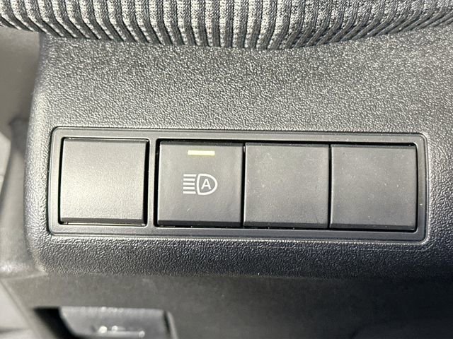 Used 2023 Toyota bZ4X XLE image 10