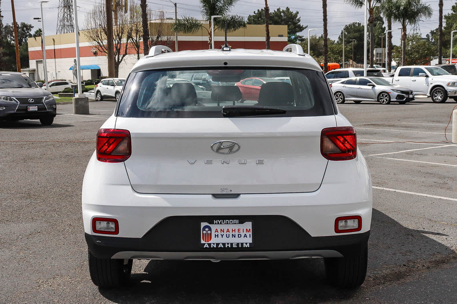 New 2026 Hyundai Venue SEL FWD image 8
