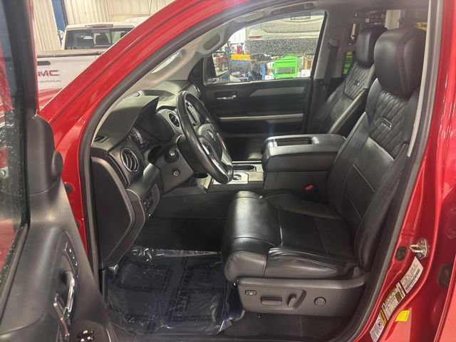 Used 2014 Toyota Tundra Platinum image 17