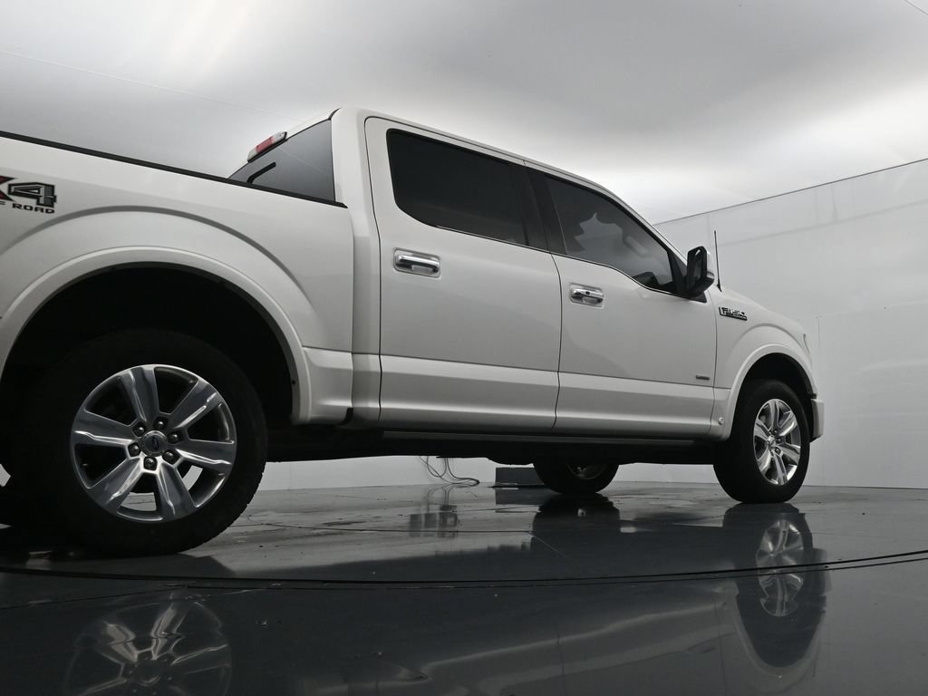 Used 2016 Ford F150 Platinum w/ Equipment Group 701A Luxury AWD/4WD image 32