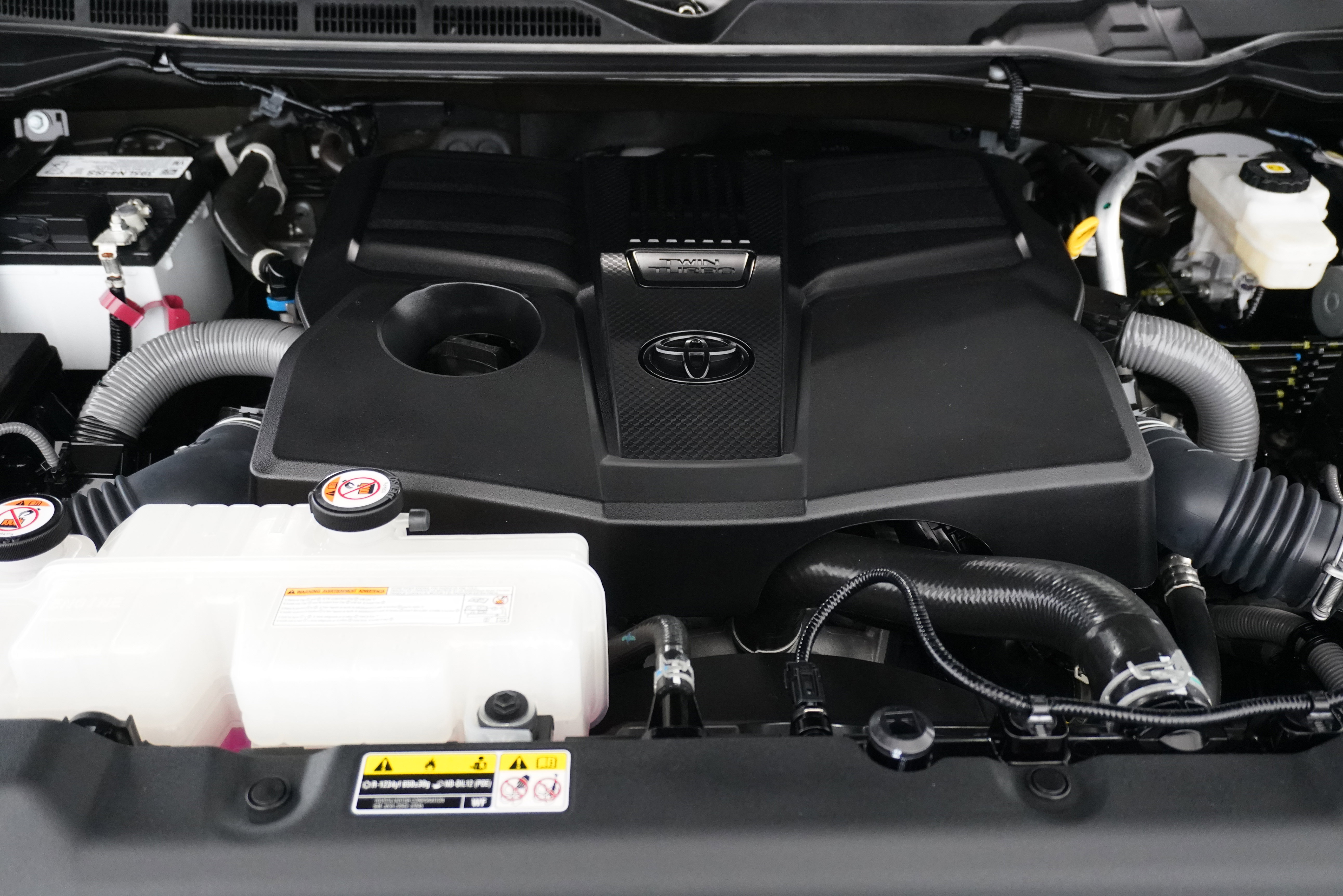 Used 2024 Toyota Tundra Limited image 31