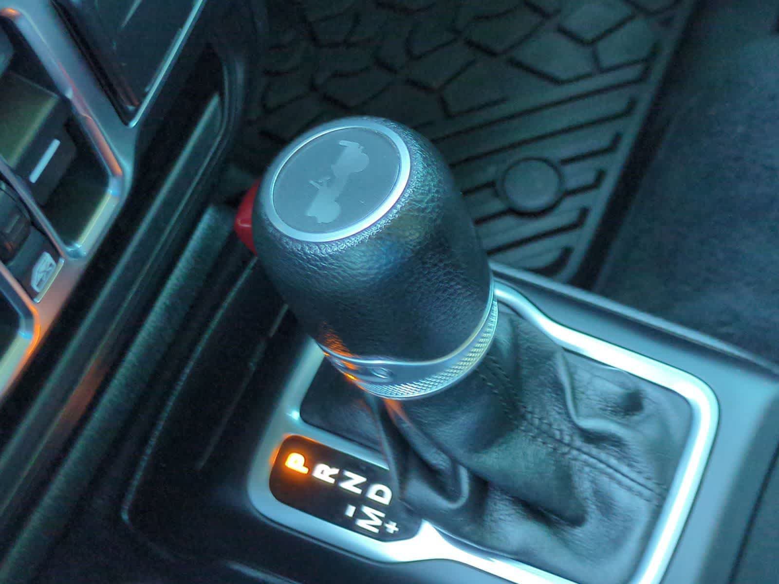 Used 2020 Jeep Wrangler Unlimited Sport AWD/4WD image 32