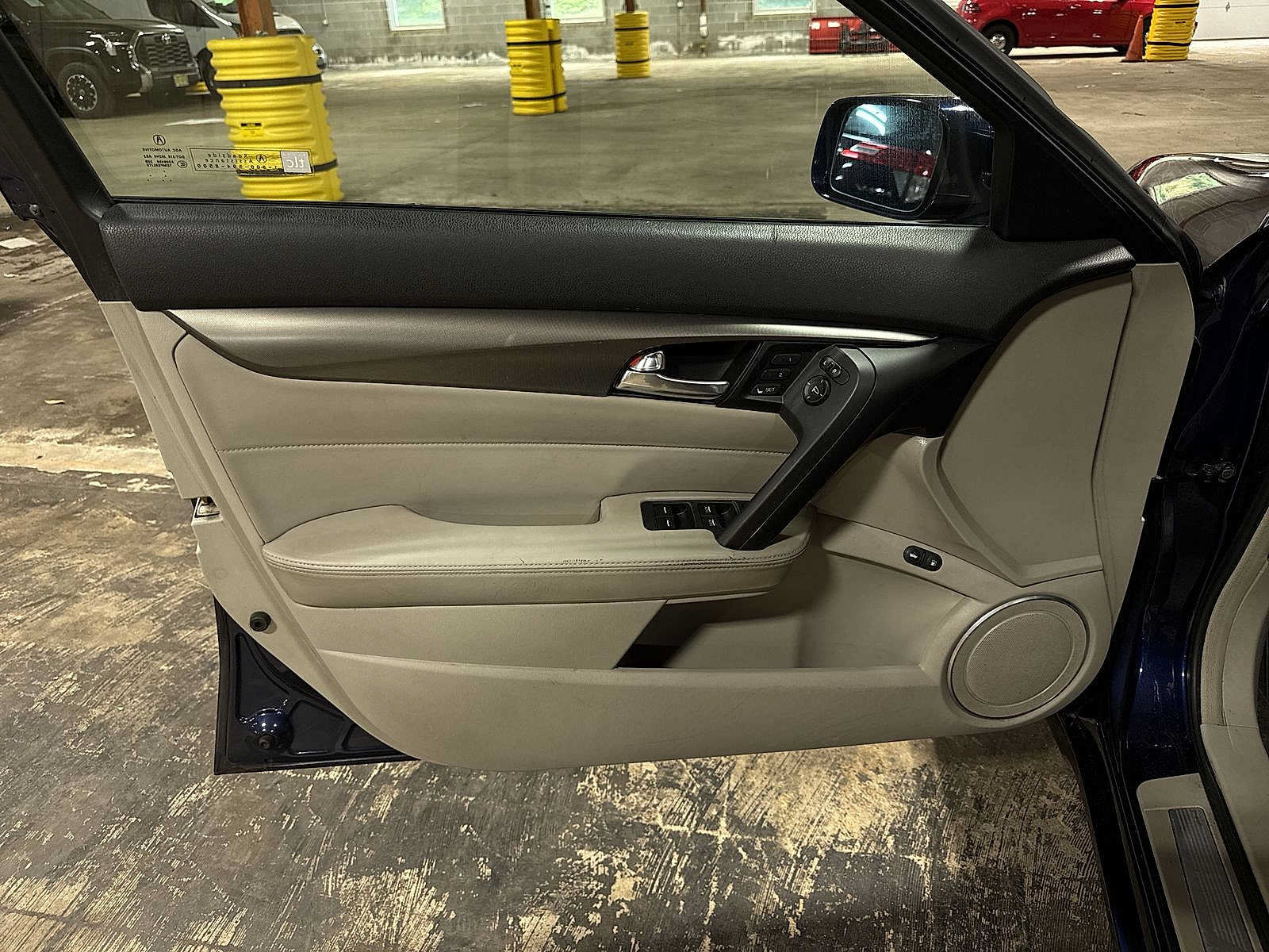 Used 2013 Acura TL w/ Technology Package FWD image 28