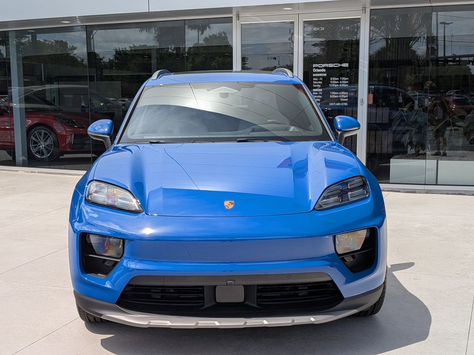 New 2026 Porsche Macan 4 Electric image 6