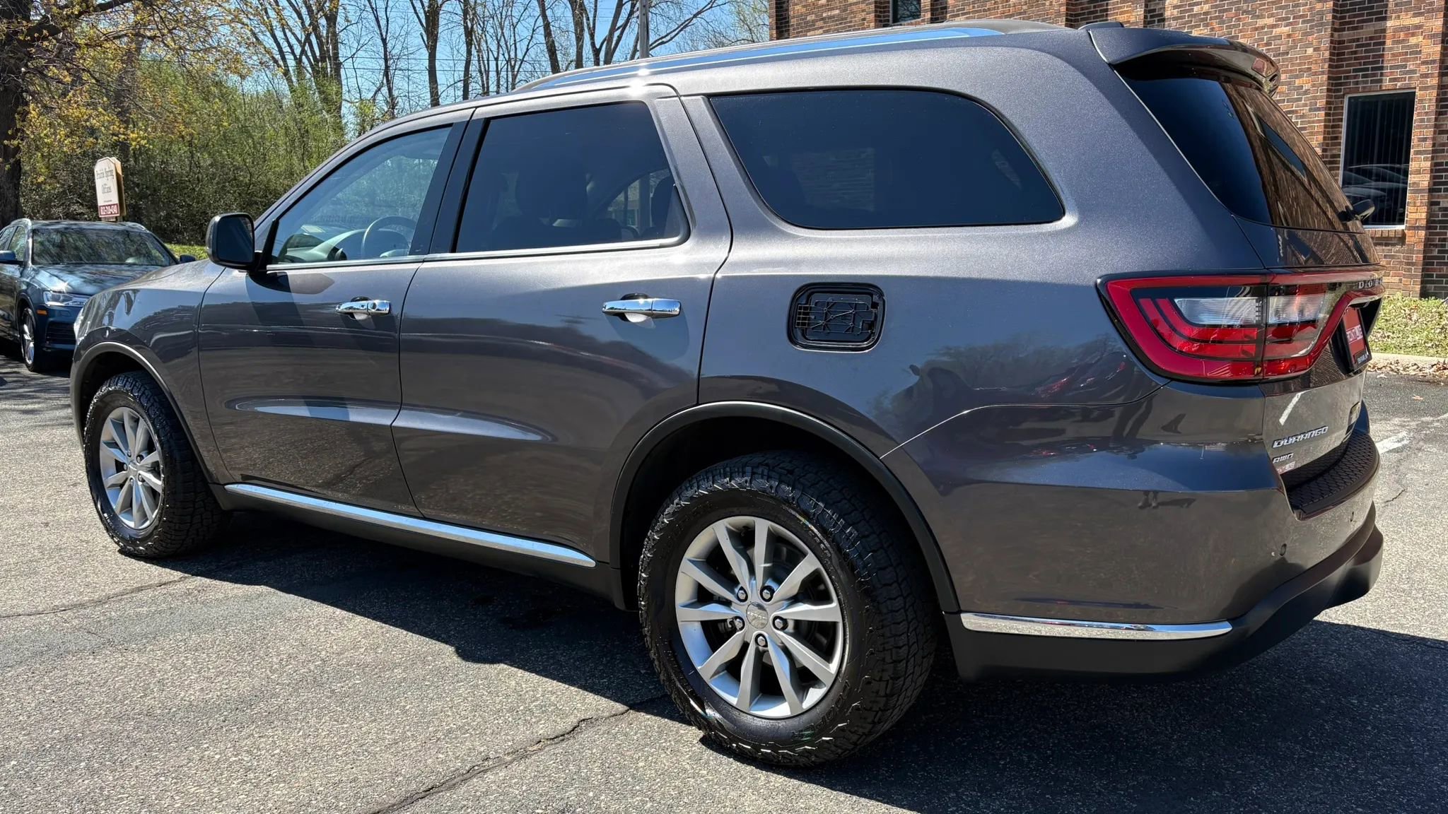 Used 2016 Dodge Durango SXT w/ Quick Order Package 23B AWD/4WD image 6