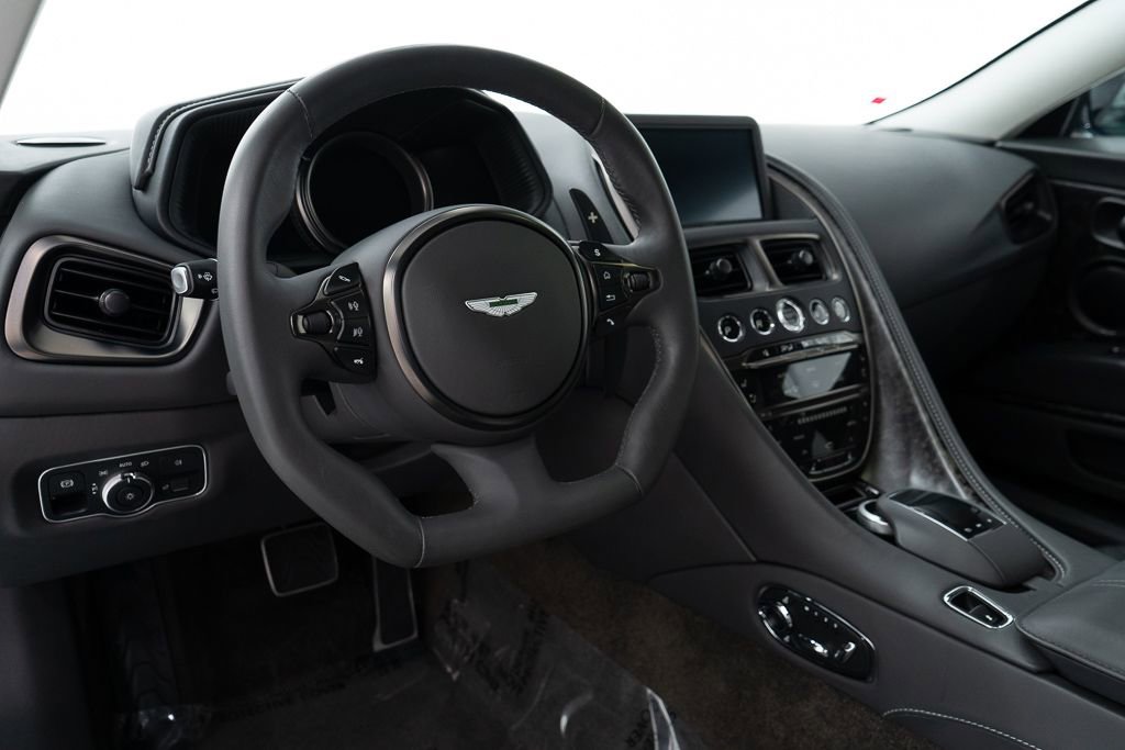 Used 2023 Aston Martin DB11 V12 image 14