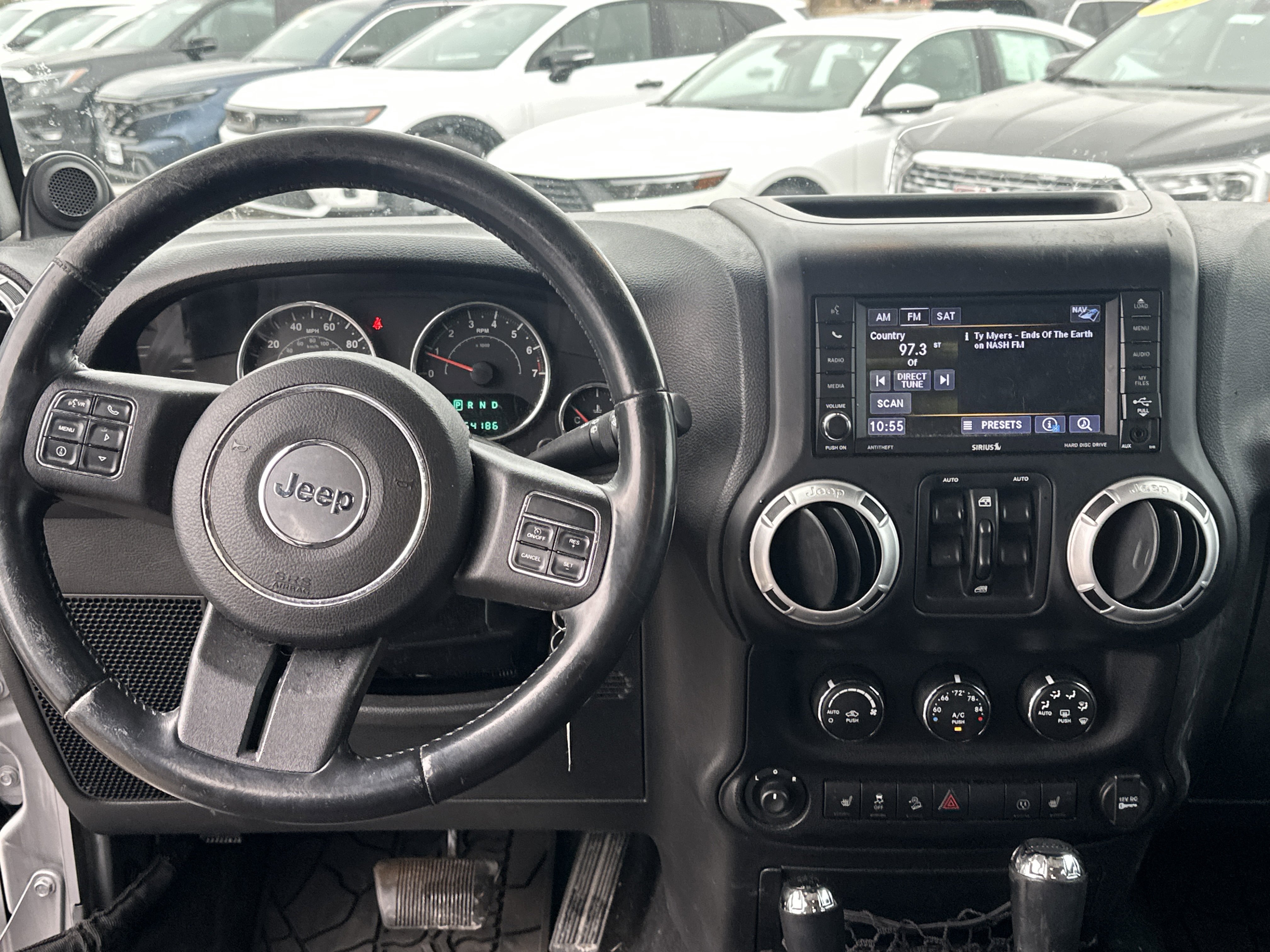 Used 2013 Jeep Wrangler Unlimited Sahara w/ Connectivity Group image 17