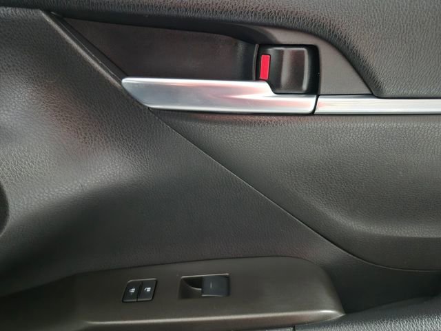 Used 2023 Toyota Camry SE w/ Convenience Package FWD image 33