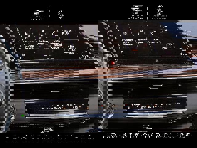 Used 2021 Cadillac Escalade Premium Luxury w/ Performance Package image 15