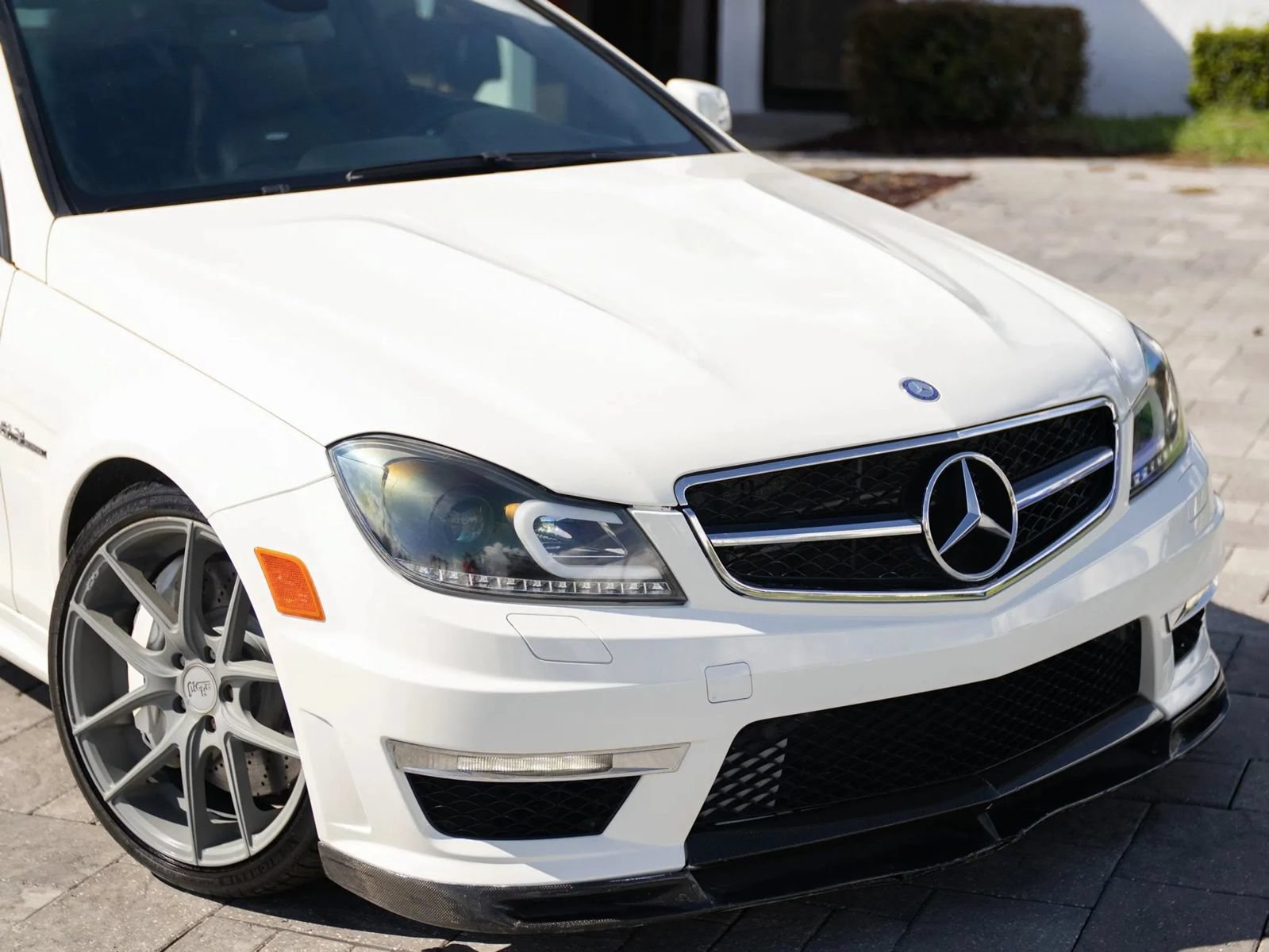 Used 2012 Mercedes-Benz C 63 AMG Coupe w/ Comand Single Disc Pkg image 3