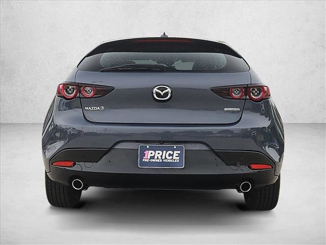 Used 2020 MAZDA MAZDA3 Hatchback w/ Premium Package FWD image 7