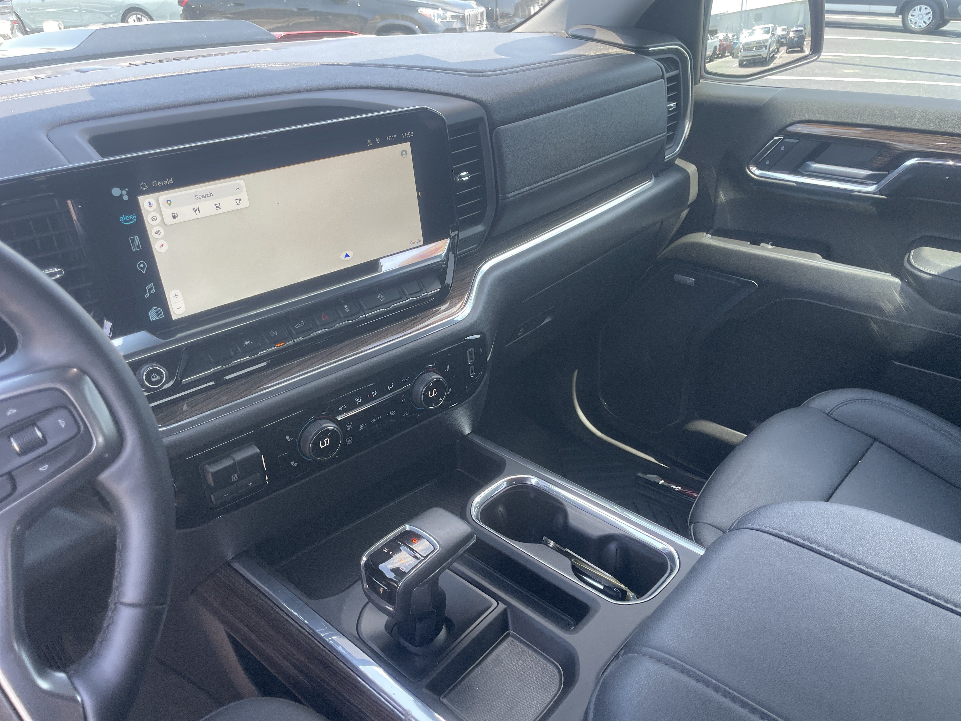 Used 2024 Chevrolet Silverado 1500 LT Trail Boss w/ Convenience Package II AWD/4WD image 28