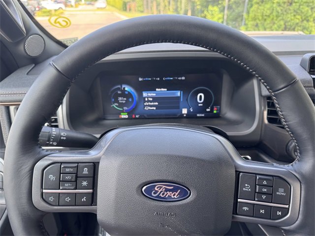 New 2024 Ford F150 Lightning Lariat image 26