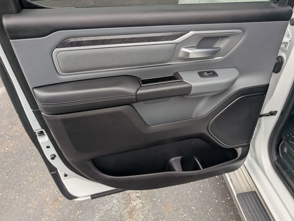 Used 2021 RAM 1500 Big Horn image 12