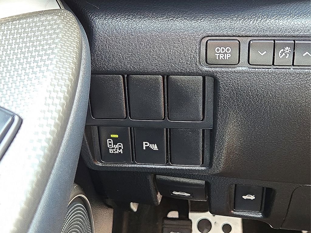 Used 2015 Lexus RC 350 image 31