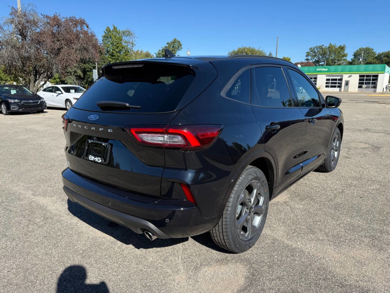 Used 2023 Ford Escape ST-Line w/ Tech Pack #1 image 5