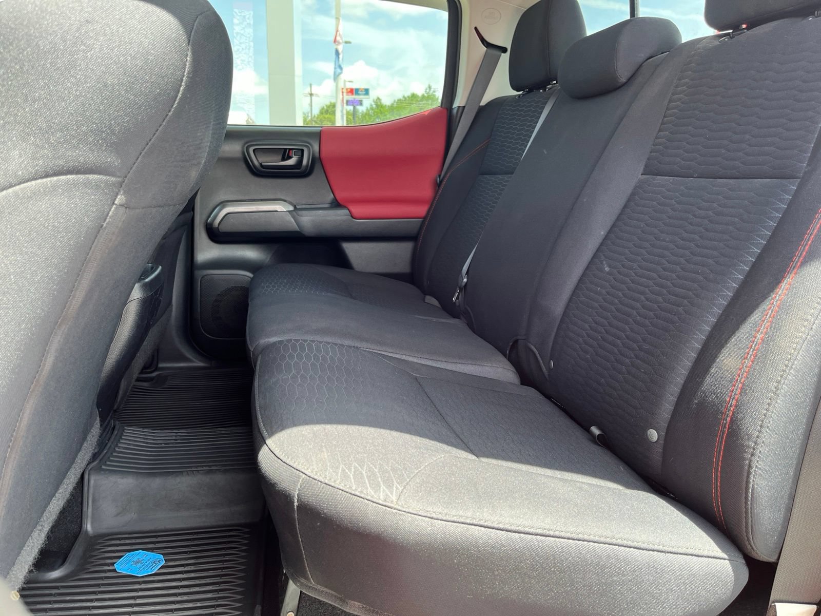 Used 2017 Toyota Tacoma SR5 w/ Tow Package RWD image 12