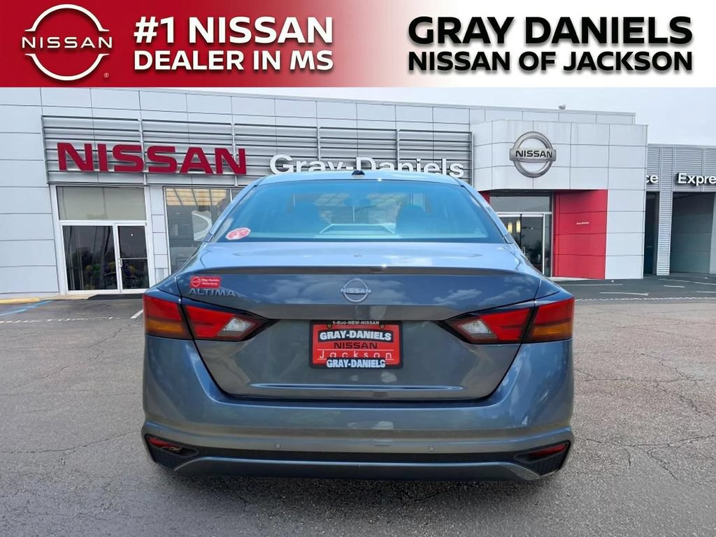 New 2026 Nissan Altima 2.5 SV FWD image 6