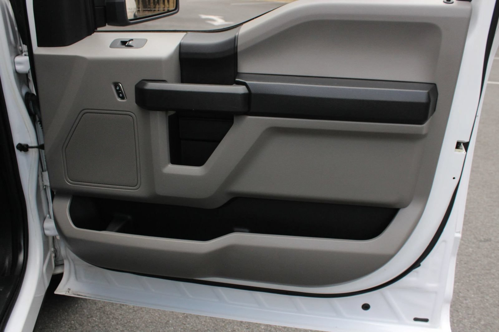 Used 2015 Ford F150 XL w/ XL Power Equipment Group AWD/4WD image 20