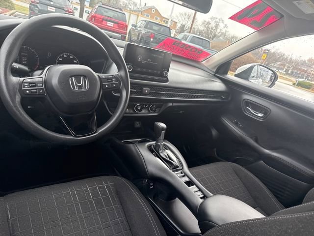Used 2024 Honda HR-V LX image 23