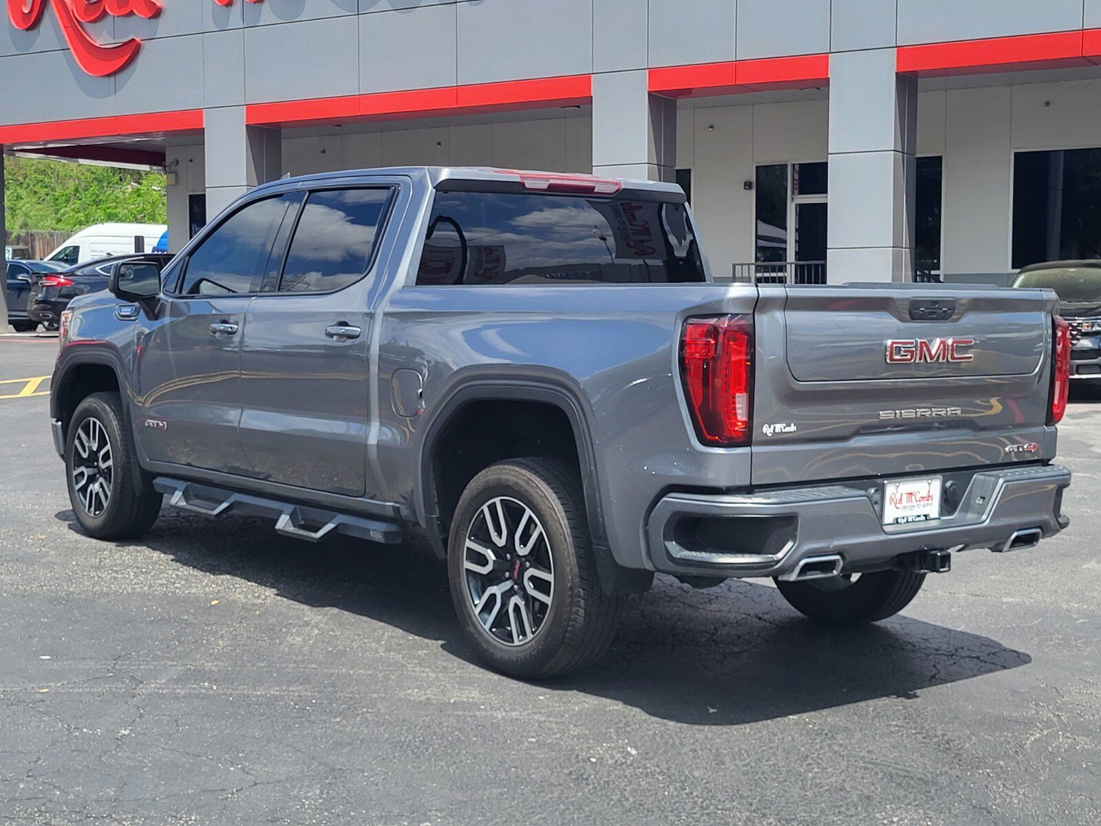 Used 2021 GMC Sierra 1500 AT4 AWD/4WD image 6