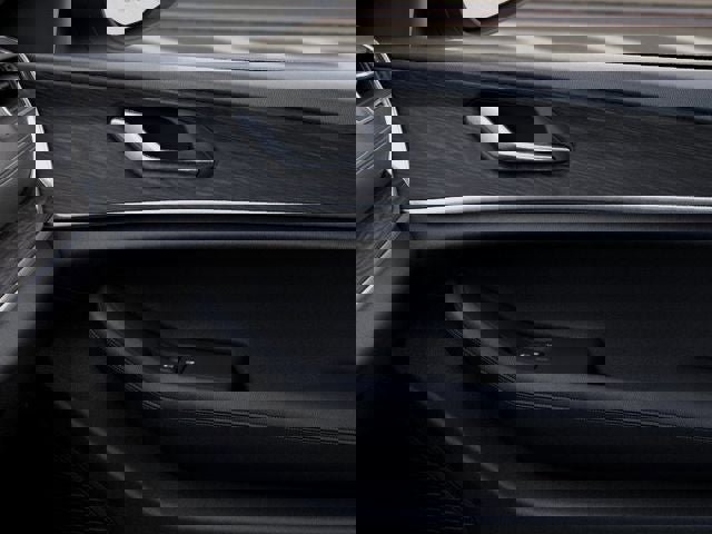 New 2026 Jeep Grand Cherokee Altitude image 25