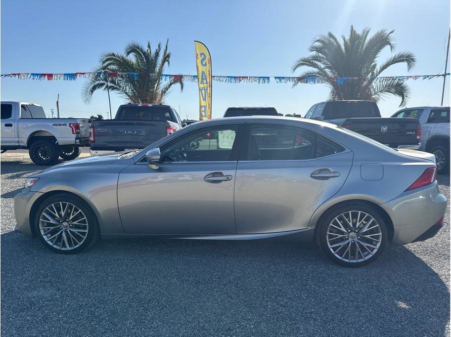 Used 2014 Lexus IS 250 w/ Navigation Package RWD image 8