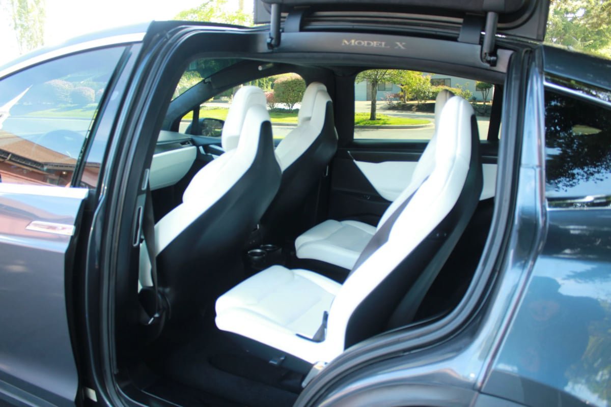 Used 2017 Tesla Model X 75D AWD/4WD image 29