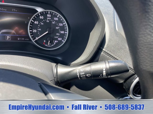 Used 2024 Nissan Sentra SV FWD image 30
