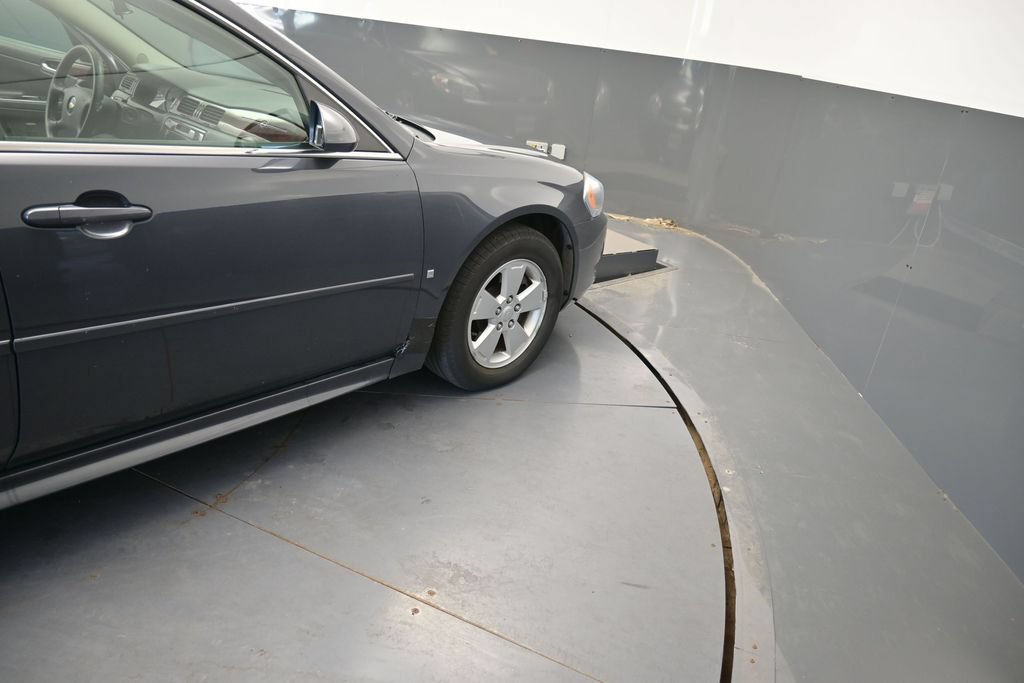 Used 2009 Chevrolet Impala LS FWD image 19