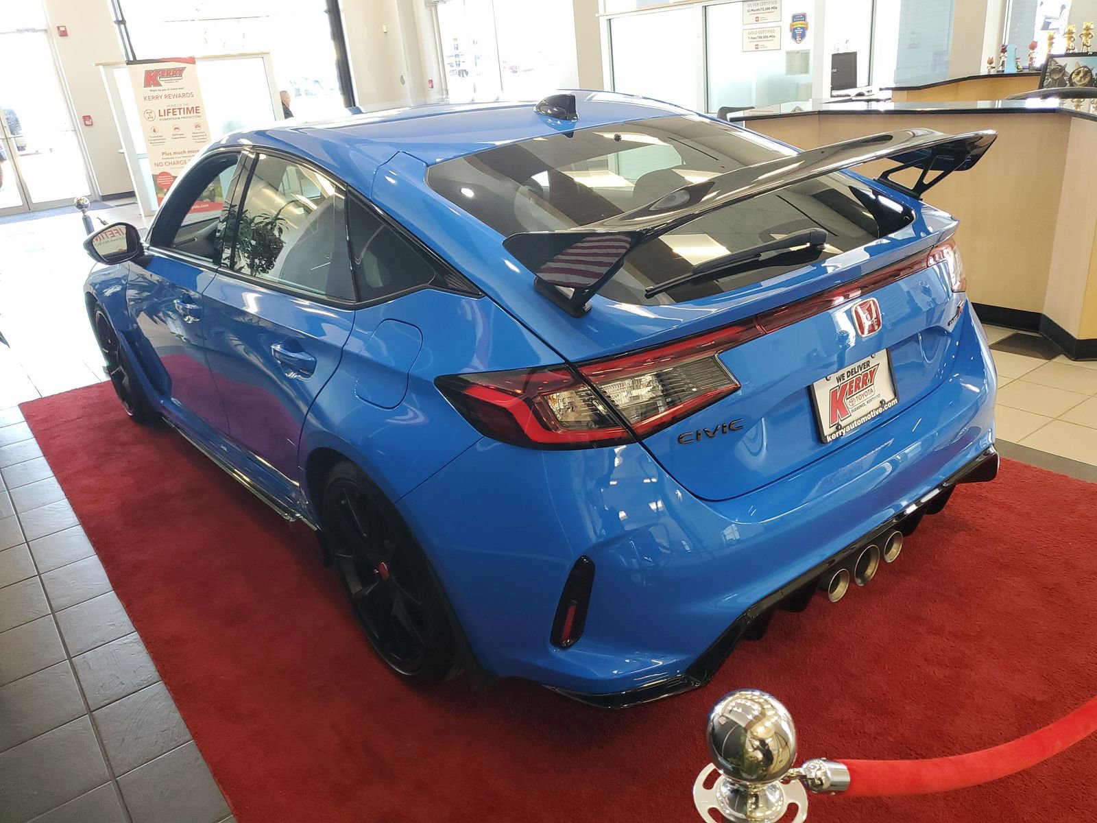 Used 2025 Honda Civic Type R image 3