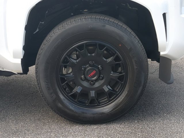 Used 2024 Toyota Tacoma TRD Sport w/ TRD Sport Upgrade Package RWD image 11