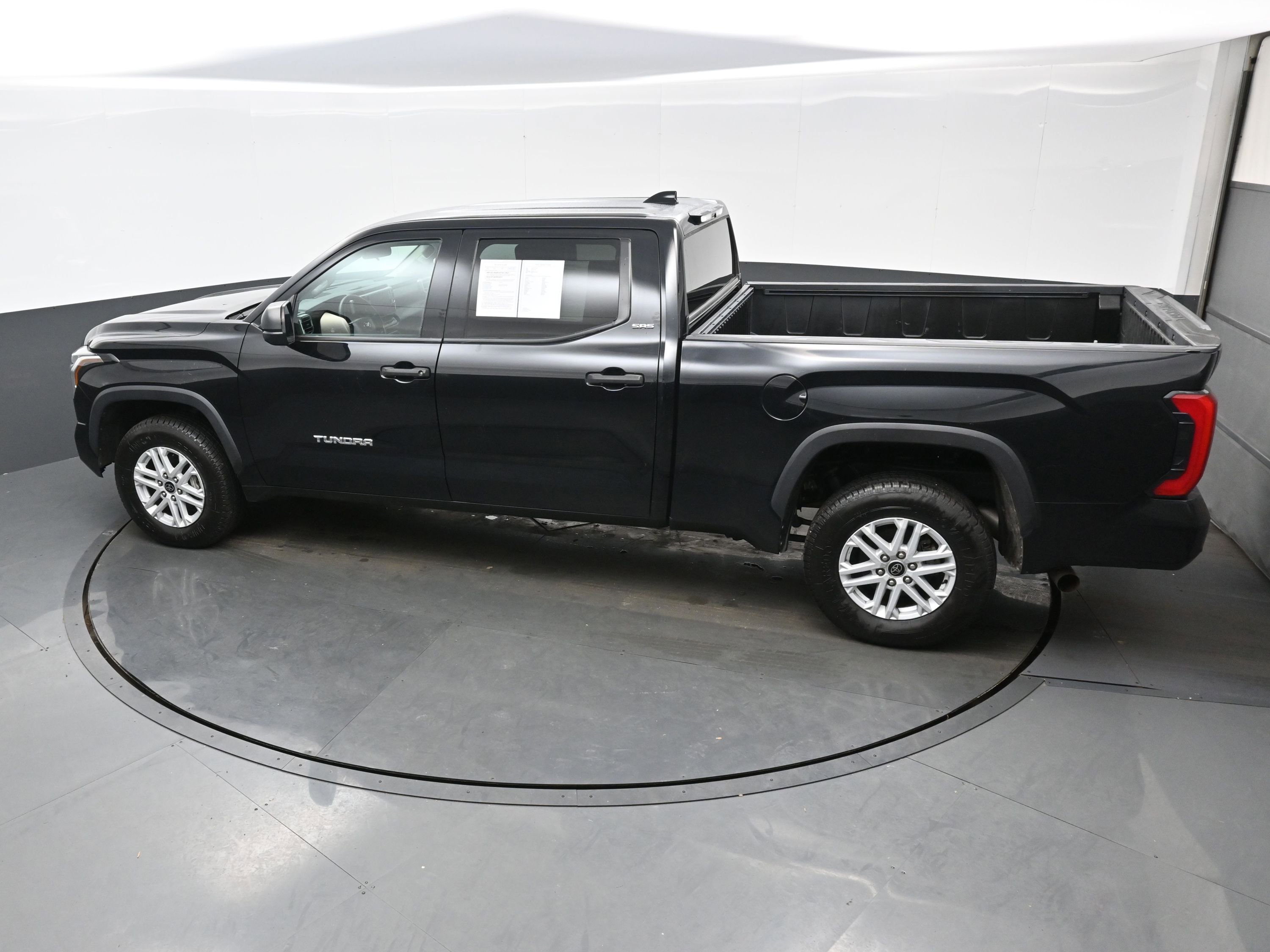 Used 2022 Toyota Tundra SR5 image 36