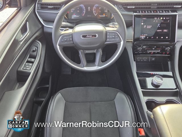 Used 2025 Jeep Grand Cherokee L Altitude AWD/4WD image 7