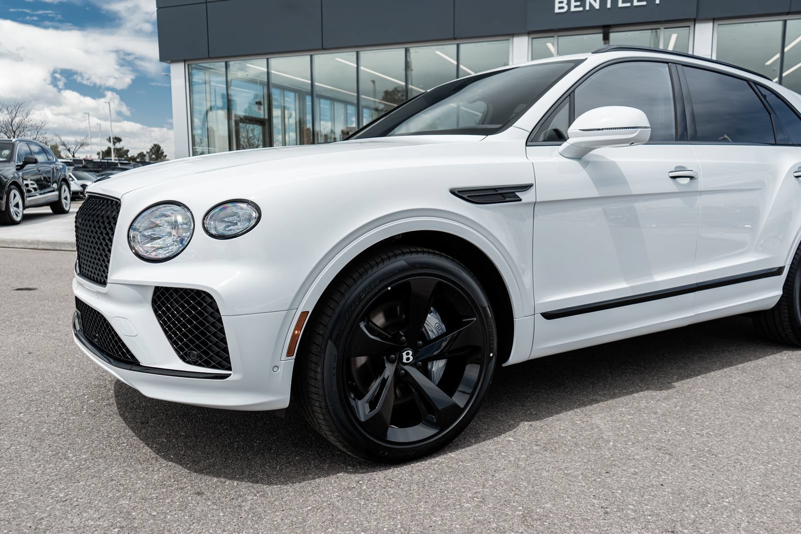 New 2026 Bentley Bentayga AWD/4WD image 20