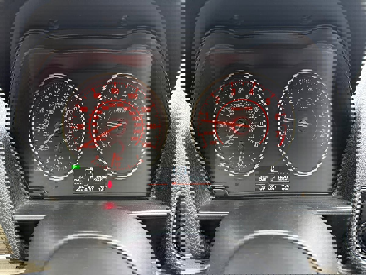 Used 2014 BMW 228i Coupe image 11