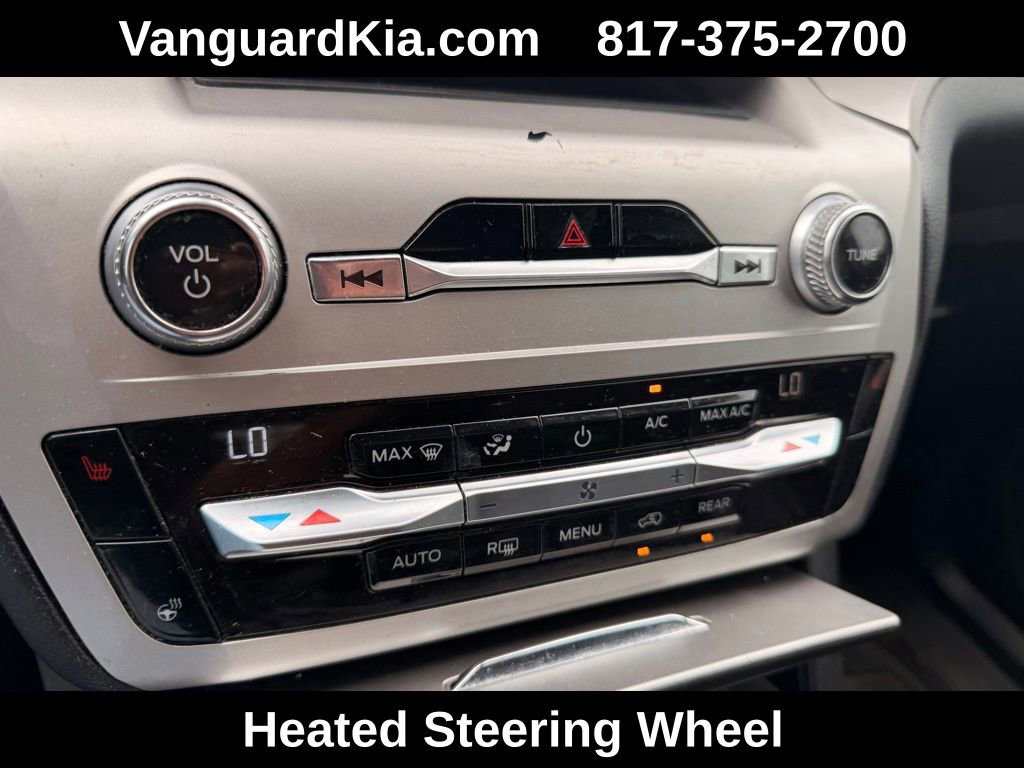 Used 2021 Ford Explorer XLT w/ Equipment Group 202A image 22