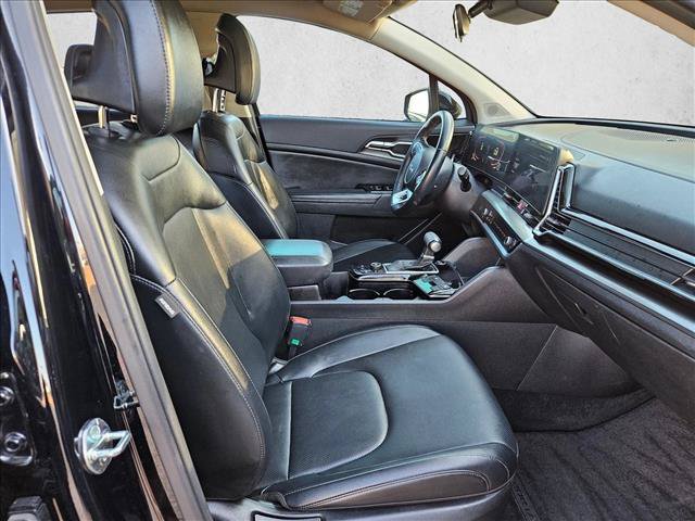 Used 2024 Kia Sportage EX FWD image 16