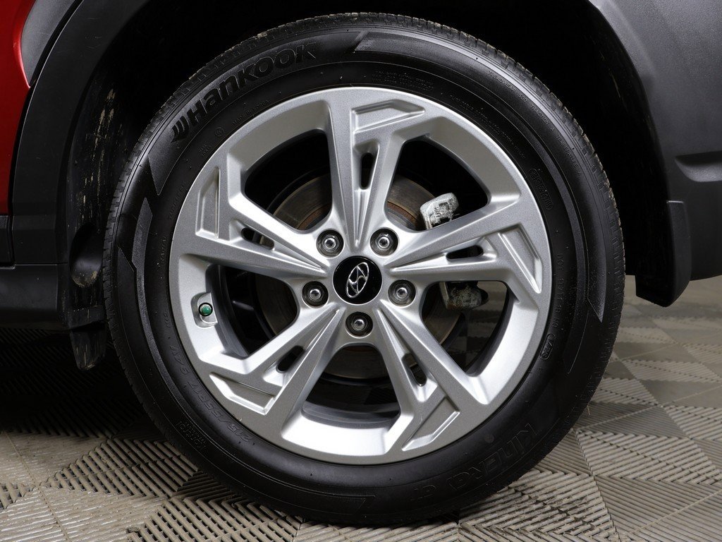 Used 2023 Hyundai Kona SEL image 17