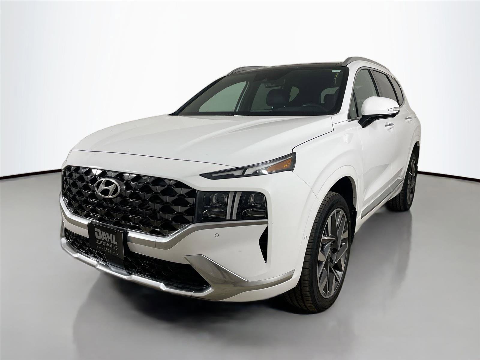 Used 2023 Hyundai Santa Fe Calligraphy AWD/4WD image 4