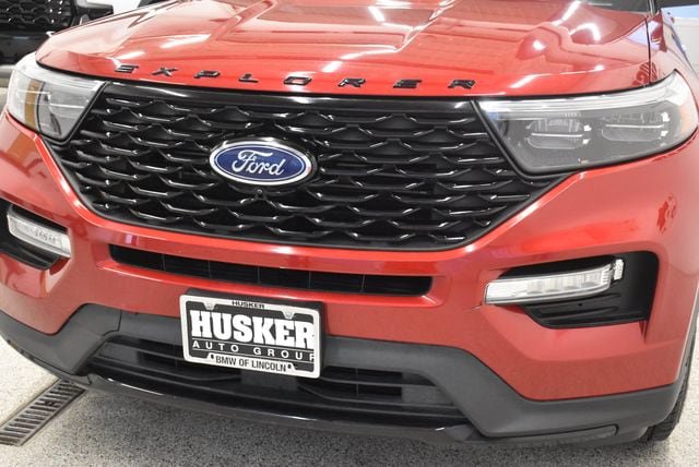 Used 2023 Ford Explorer ST-Line w/ Class IV Trailer Tow Package AWD/4WD image 14