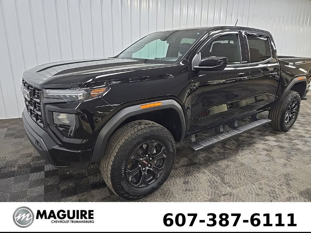 Used 2024 GMC Canyon Elevation w/ Elevation Premium Package RWD image 8