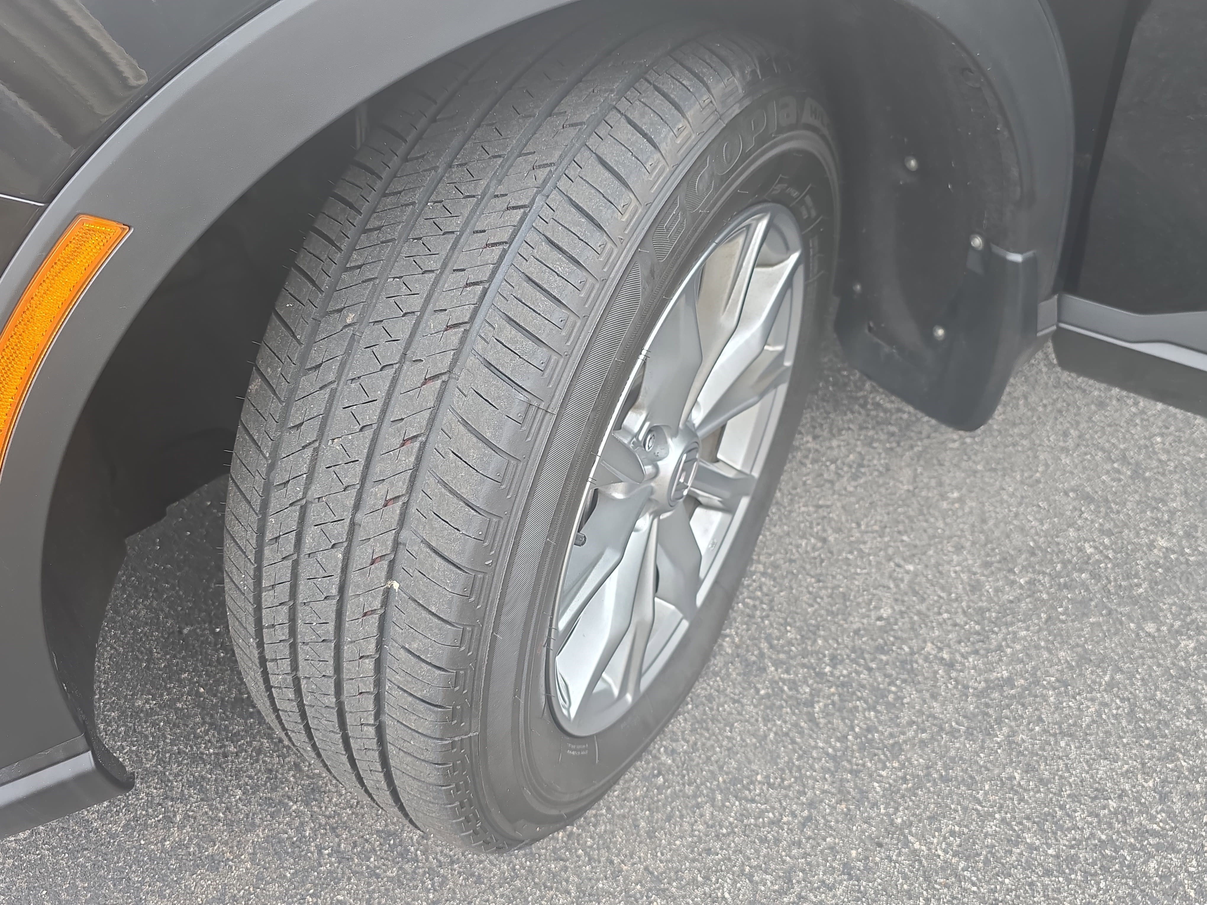 Used 2025 Honda CR-V EX image 32