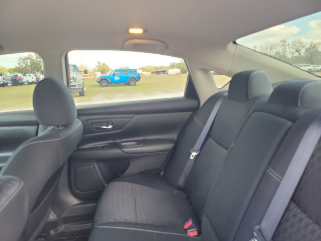 Used 2017 Nissan Altima 2.5 S w/ Power Driver Seat Package image 9