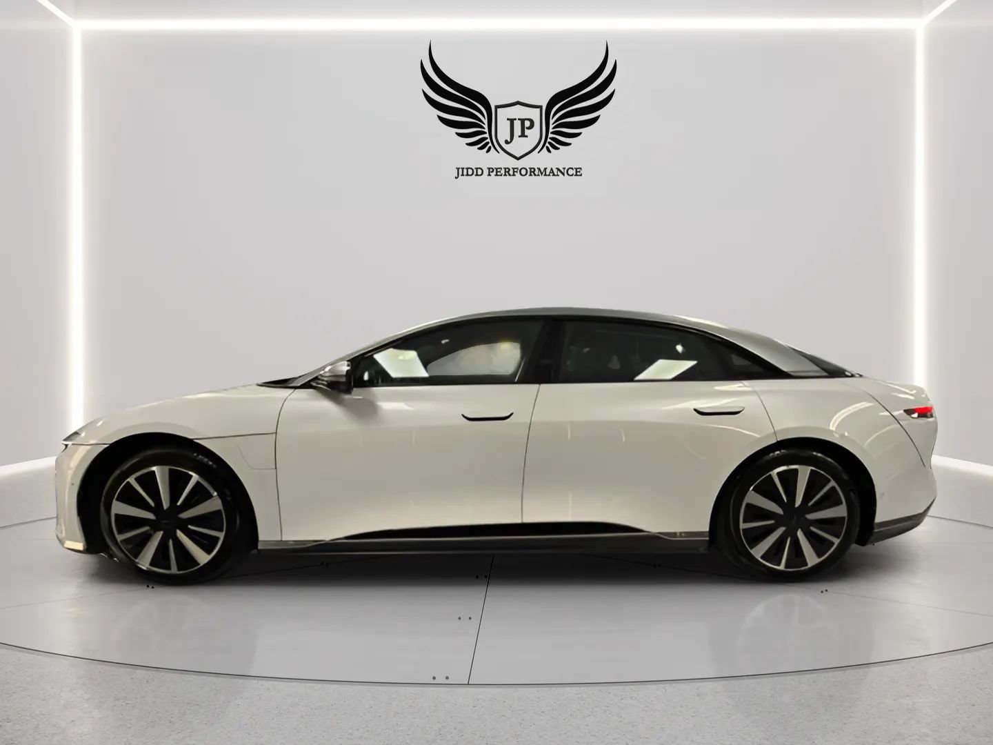 Used 2022 Lucid Air Grand Touring AWD/4WD image 4