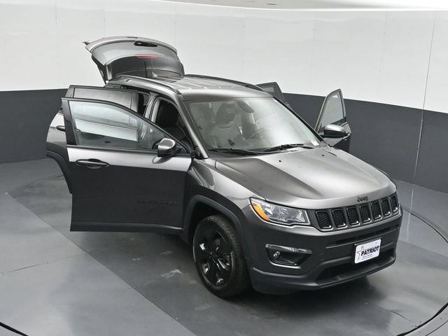 Used 2020 Jeep Compass Latitude AWD/4WD image 58