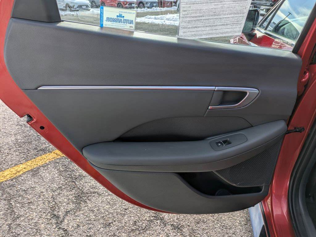 Used 2021 Hyundai Sonata SEL Plus w/ Tech Package FWD image 29