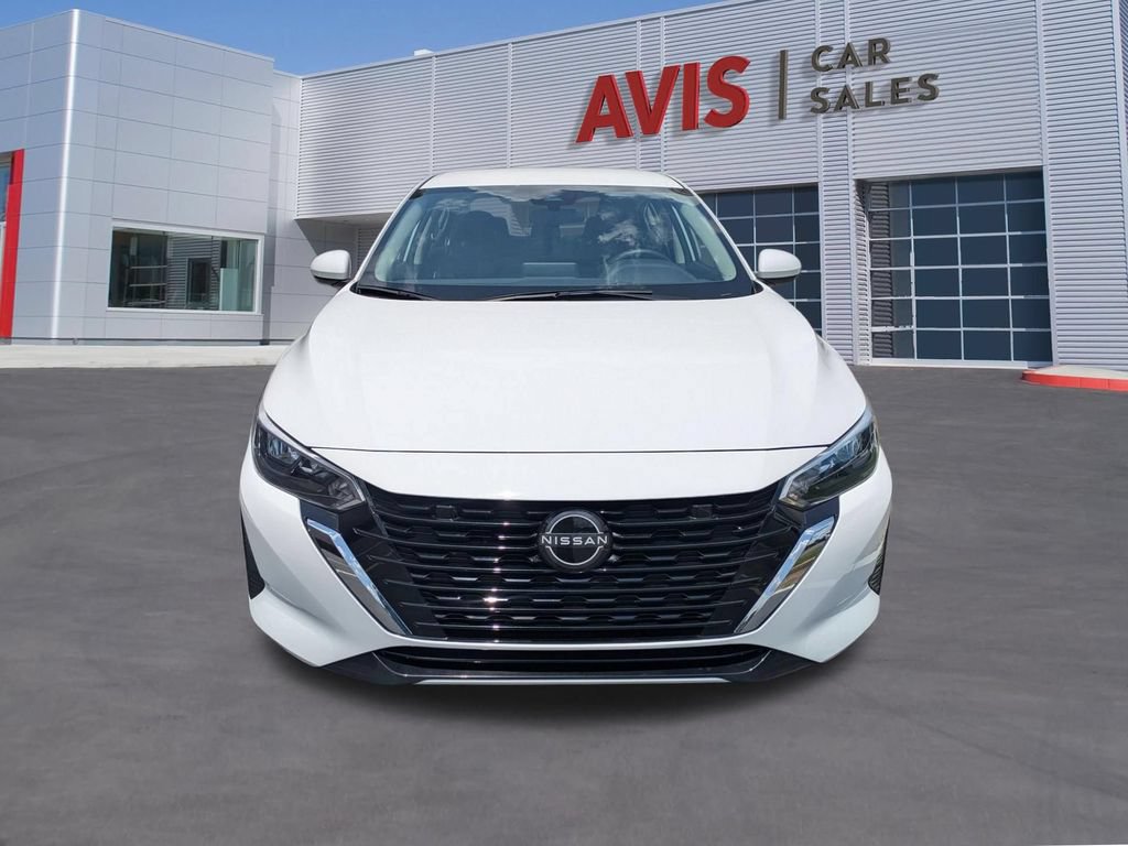Used 2025 Nissan Sentra SV FWD image 2