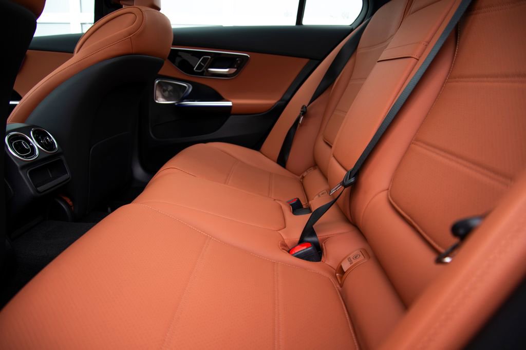 New 2026 Mercedes-Benz C 300 4MATIC Sedan image 13