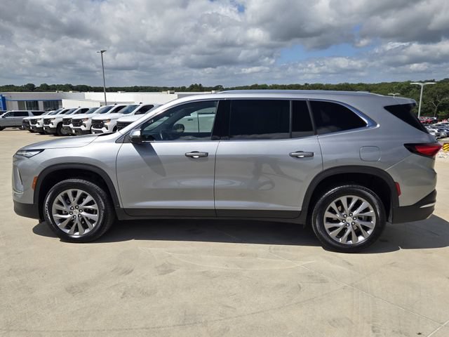 Used 2025 Buick Enclave Preferred AWD/4WD image 5